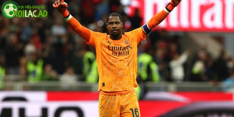 Mike Maignan còn thu hút Bayern Munich